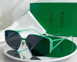 Picture of Bottega Veneta Sunglasses _SKUfw44097023fw